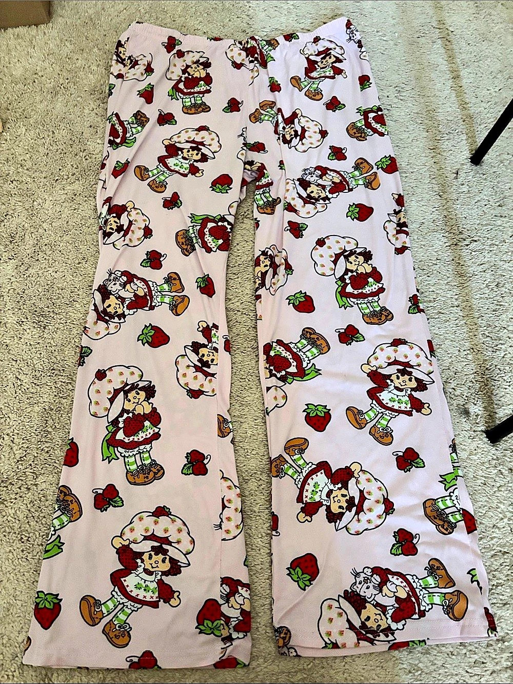 Strawberry Shortcake PJ pants Ladies XL (worn a handful of times) (Elastic waist